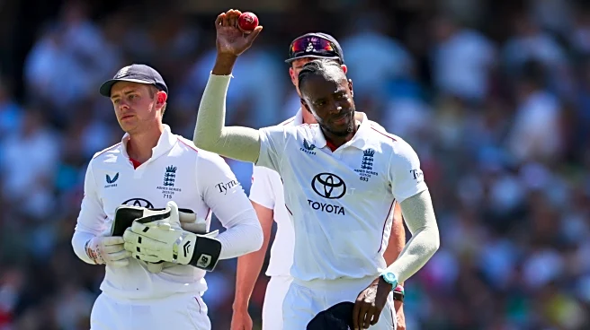 Archer dismisses Australian tailenders for a 5-wicket haul to keep England in the Ashes contest