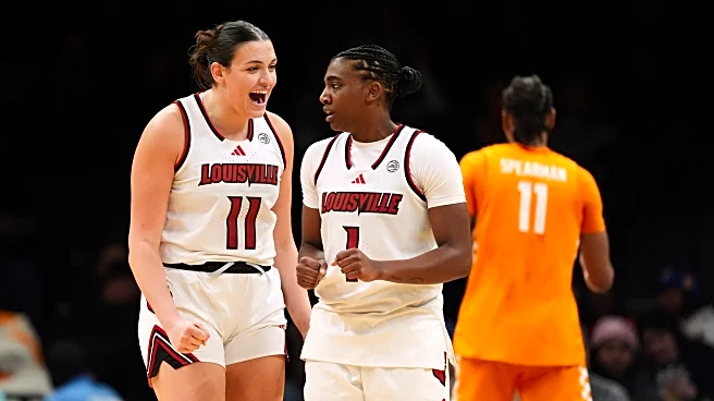 No. 16 Louisville's winning streak continues with a dominant victory over No. 17 Tennessee