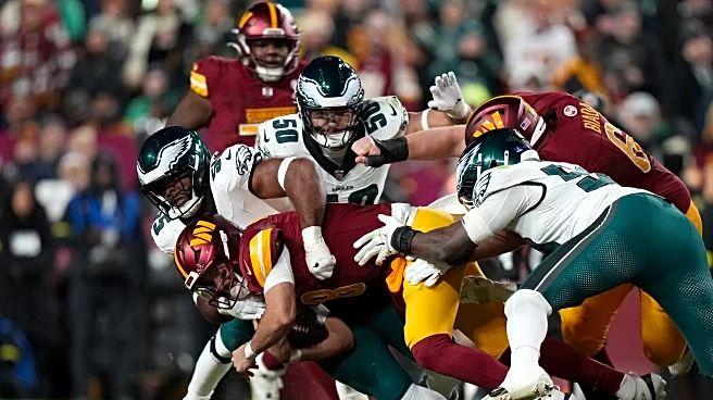 Commanders QB Marcus Mariota leaves game against Eagles with an injured right hand