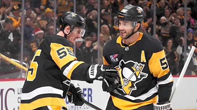 Crosby breaks Lemieux's scoring record, Penguins beat Canadiens 4-3 in shootout to end 8-game skid