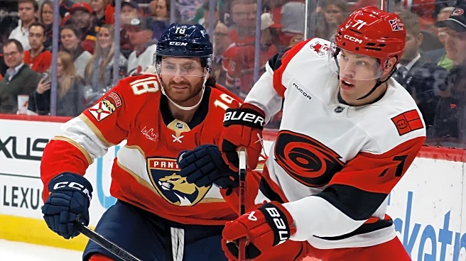 Kunin and Lundell score during Panthers' 5-goal 3rd period in 5-2 win over Hurricanes