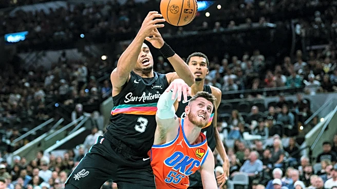 Spurs beat Thunder for second time in 10 days, storming to 130-110 victory behind Johnson, Castle