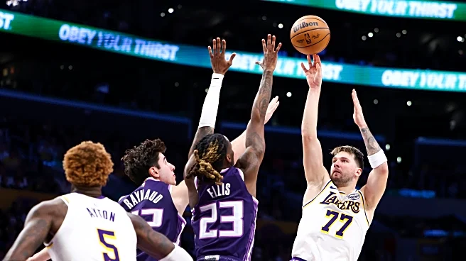 Luka Doncic and LeBron James combine for 68 points, Lakers end skid with 125-101 win over Kings