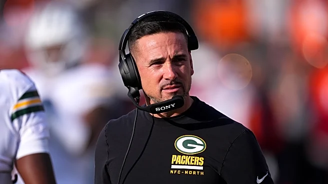 Packers sign Ridder to practice squad and remain noncommittal on plans for regular-season finale