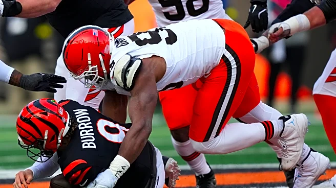 Myles Garrett gets sack No. 23 to set NFL single-season record