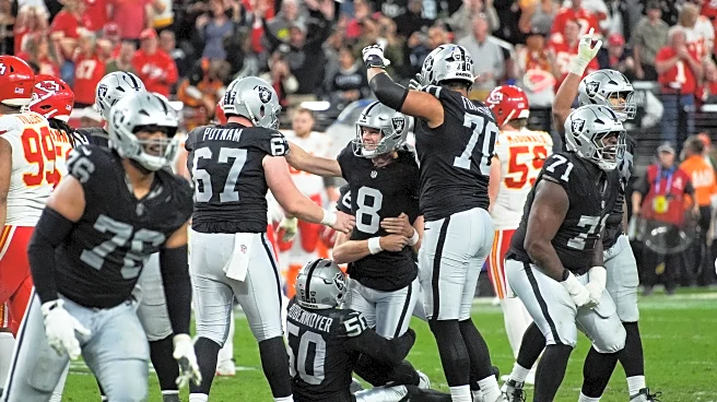 Daniel Carlson hits 60-yard field goal to lift Raiders over Chiefs, 14-12
