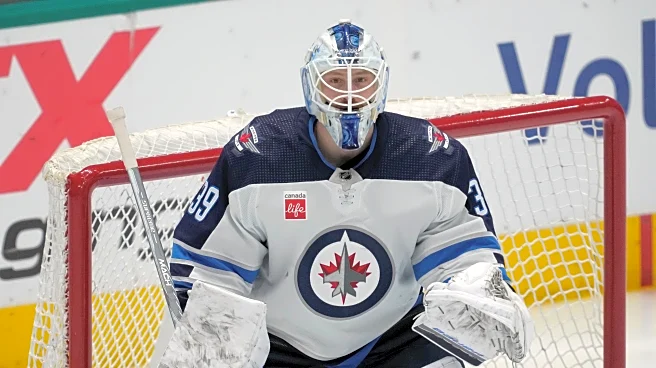 Sharks acquire goaltender Laurent Brossoit in a trade with the Blackhawks