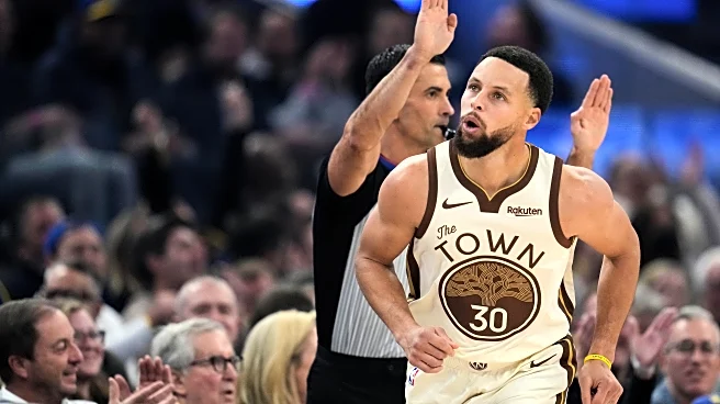 Stephen Curry has 27 points and season-best 10 assists as Warriors beat Kings 137-103