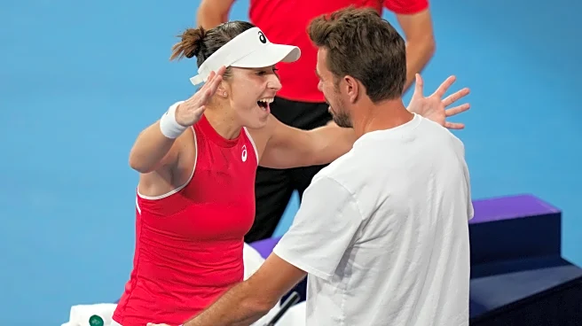 Bencic rallies past Swiatek to give Switzerland lead in United Cup final