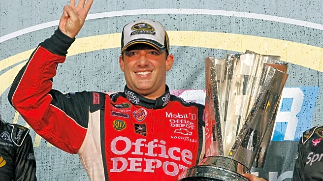 Tony Stewart returns to NASCAR in Ram Truck debut at Daytona International Raceway