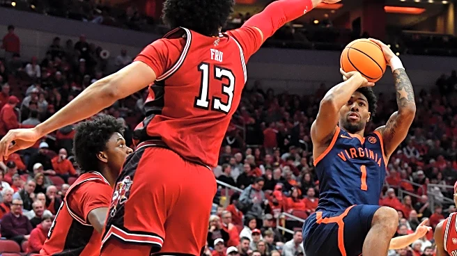 Malik Thomas scores 19 points as No. 16 Virginia beats No. 20 Louisville 79-70