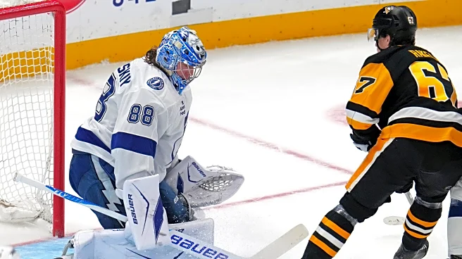 Kucherov scores deciding shootout goal as Lightning beat Penguins 2-1 for 11th straight win