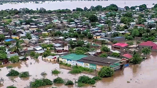Floods in Mozambique displace more than 300,000 people in one province, governor says