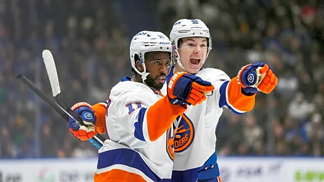 Duclair scores twice as Islanders win 4-3 to extend Canucks' losing streak to 11 games