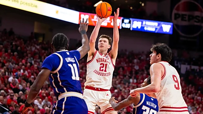 No. 7 Nebraska beats Washington 76-66 to extend its winning streak to 23 games