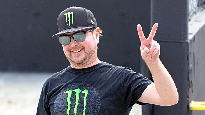 Kurt Busch, Harry Gant and Ray Hendrick inducted into NASCAR Hall of Fame