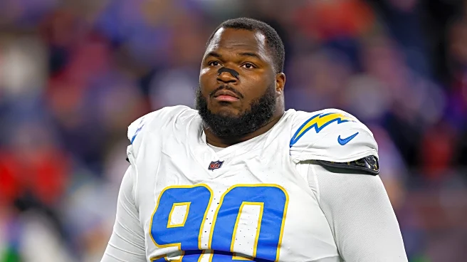 Los Angeles Chargers sign DL Teair Tart to 3-year contract extension
