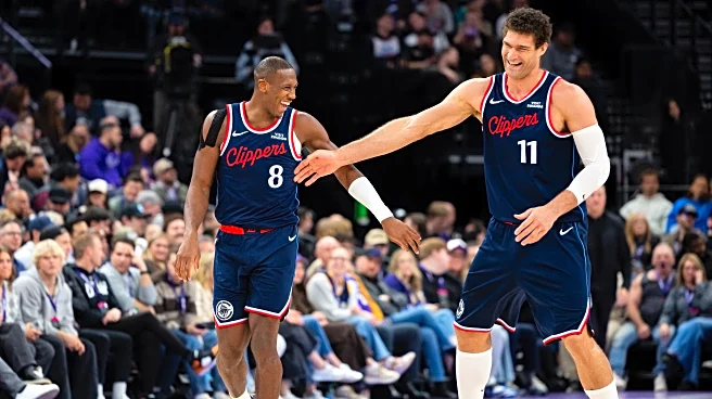 Clippers beat the Jazz 115-103 behind Leonard's 25th straight game with more than 20 points