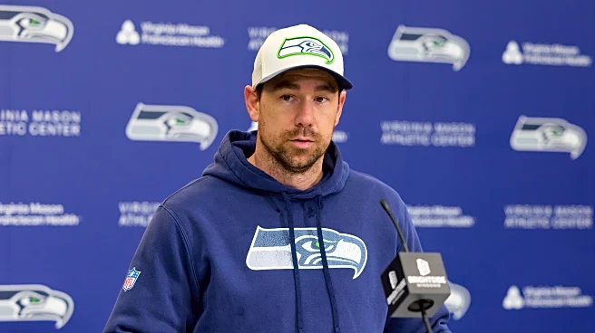 Seahawks' Klint Kubiak in 2nd round of head coach interviews with Raiders and Cardinals