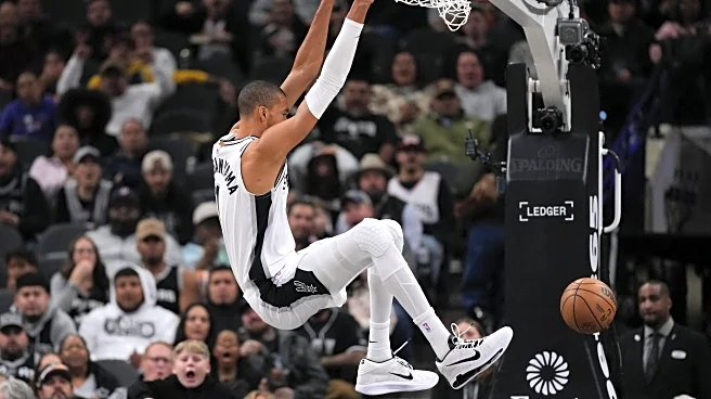 Spurs win in return home to San Antonio delayed by snow, mechanical issues