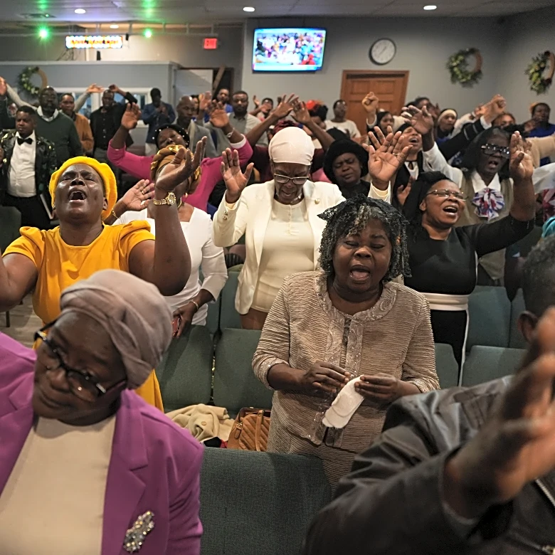 Hundreds pack an Ohio church to back extending protected status for Haitians in the US