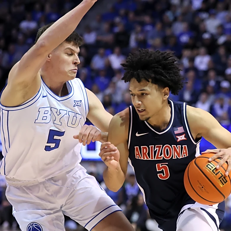 Brayden Burries of top-ranked Arizona chosen AP men’s college basketball player of the week