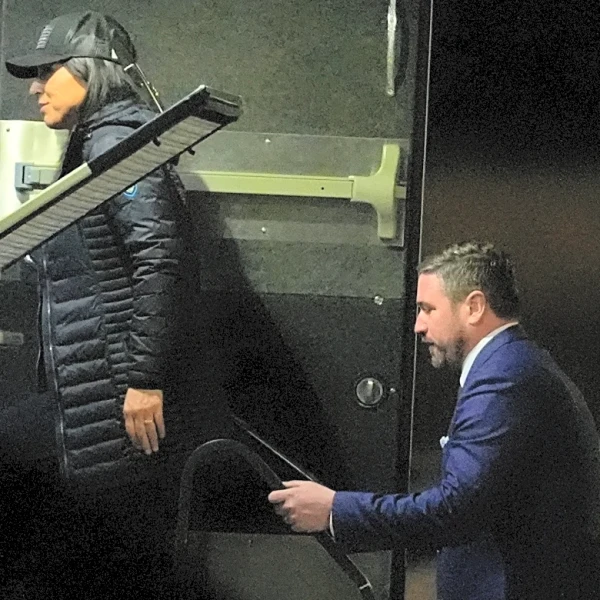 Complaint accuses Gabbard of playing politics with intelligence, which spy agency rejects