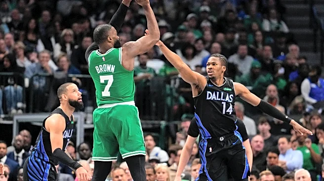 Jaylen Brown leads Celtics over Mavs 110-100 despite Flagg's latest record for teenager