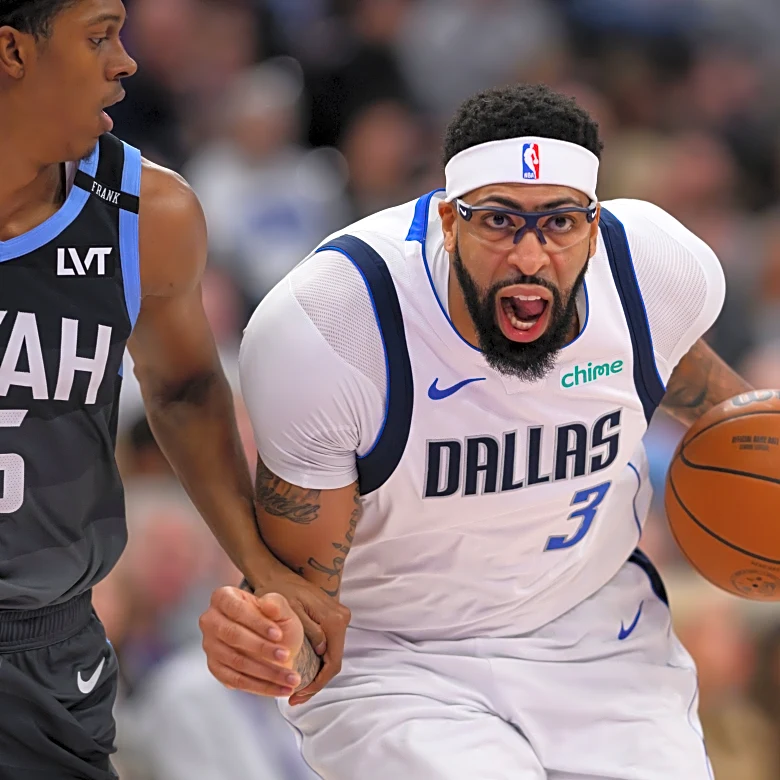 Wizards acquiring Anthony Davis from Mavericks in 8-player trade, AP source says