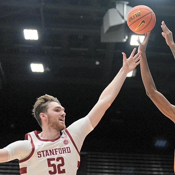 Nick Davidson scores 16 points, grabs seven rebounds as No. 20 Clemson holds off Stanford 66-64