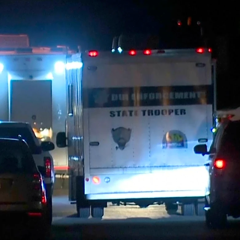 Arizona Department of Public Safety helicopter crash kills 2 while responding to active shooter