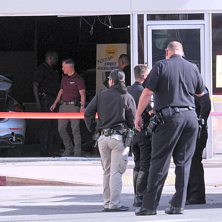 3 dead, 6 hurt after 92-year-old driver hits bicyclist and crashes into Los Angeles grocery store