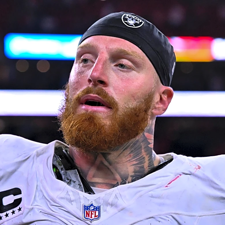 Raiders pass rusher Maxx Crosby laughs off trade talk, focuses on recovery