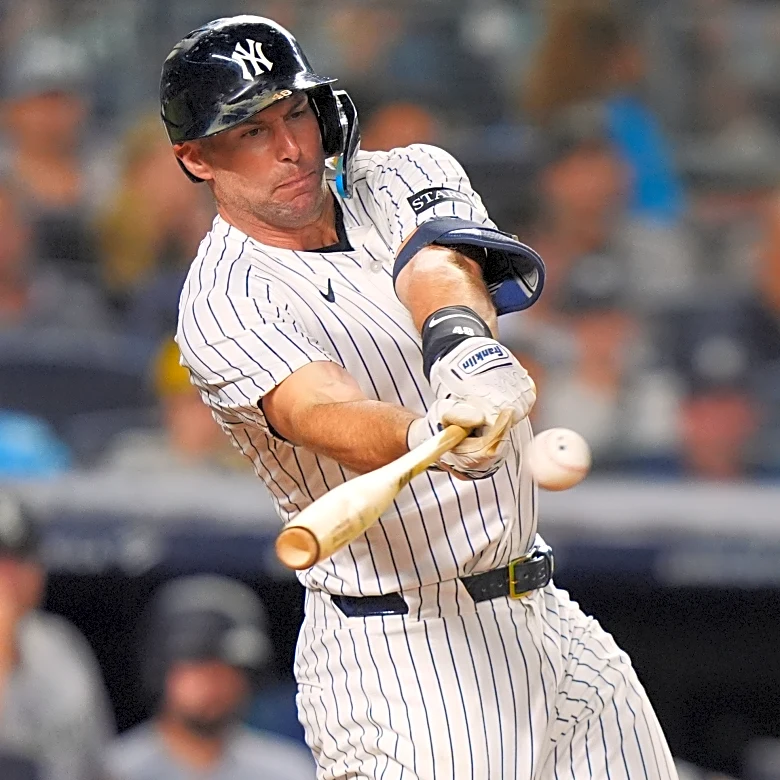 Paul Goldschmidt and the Yankees agree to a $4 million, 1-year contract, AP source says