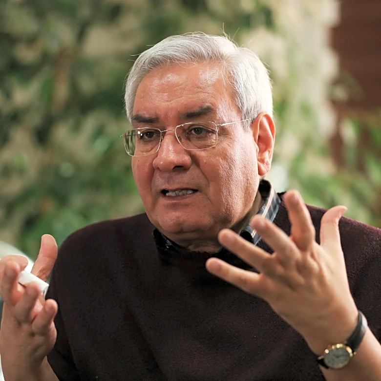 Crackdown on dissent after nationwide protests in Iran widens to ensnare reformist figures