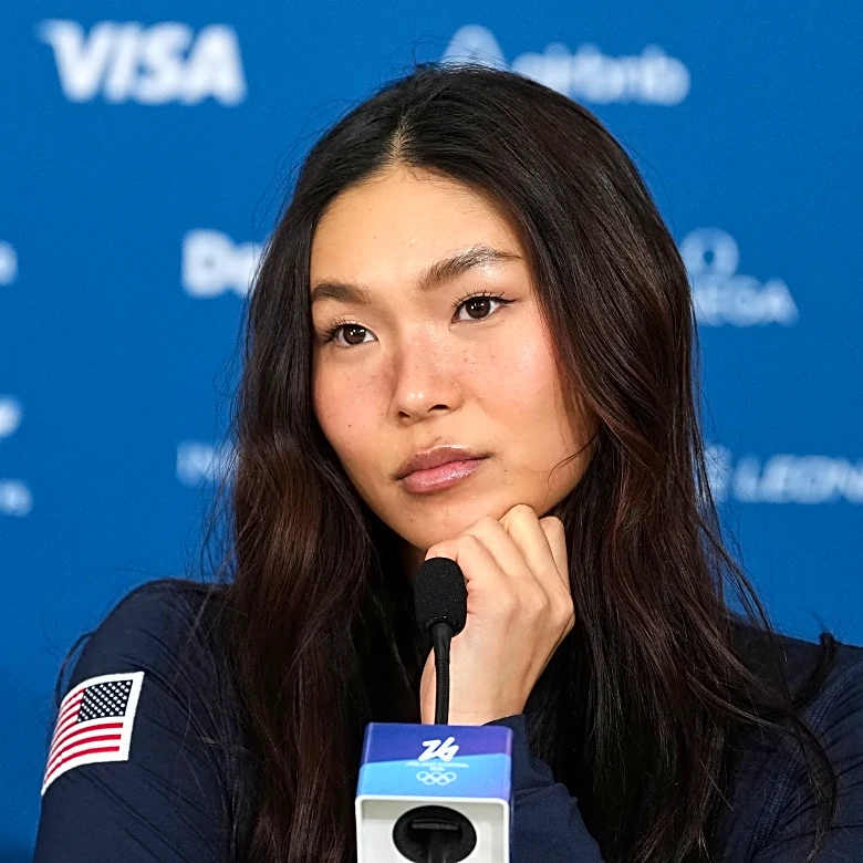 US snowboard star Chloe Kim calls for unity after Trump bashes teammate over immigrant crackdown
