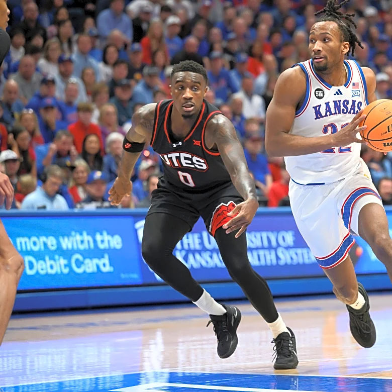 Kansas freshman Darryn Peterson misses matchup against No. 1 Arizona due to flu-like symptoms