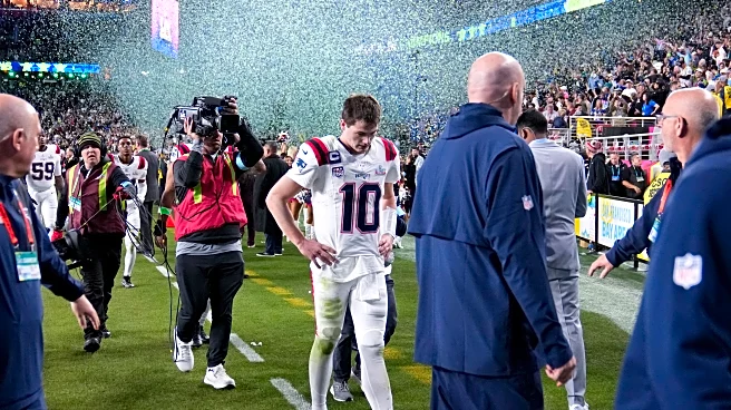 Patriots QB Drake Maye has no plans for surgery on his throwing shoulder this offseason