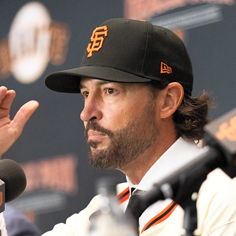 Making transition from SEC to MLB, new Giants manager Tony Vitello enters 1st season ready to learn