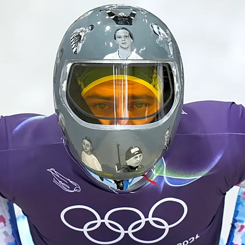 Ukrainian skeleton athlete Vladyslav Heraskevych trains again in banned helmet, despite IOC ruling