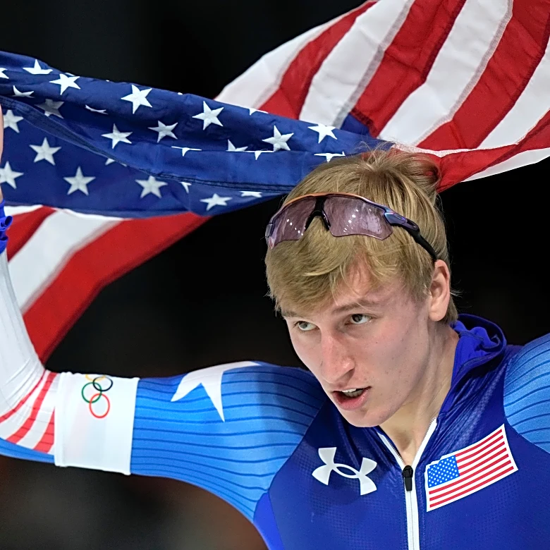 US speedskater Jordan Stolz wins the 1,000 meters gold in an Olympic-record time