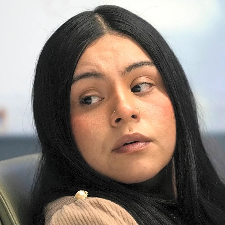 Lawyers of Chicago woman shot by federal agents say documents show how DHS lies about investigations