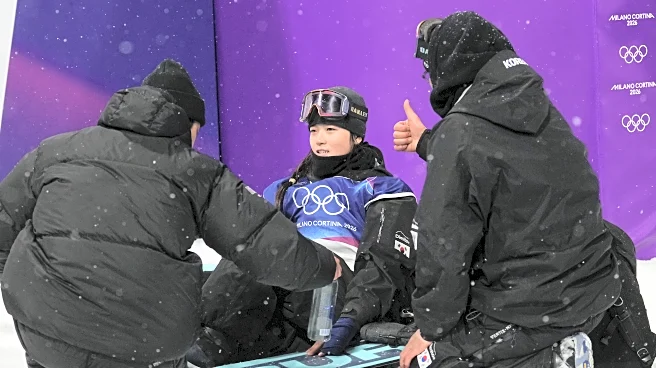 Chloe Kim falls short of Olympic three-peat, taking silver as Choi Gaon wins women's halfpipe
