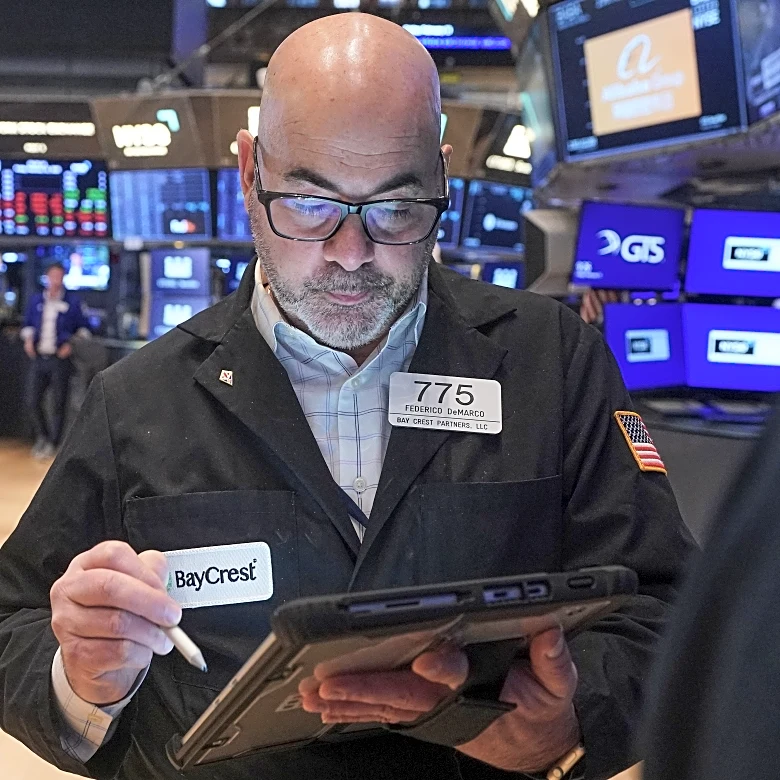 US stocks halt their AI-induced slide and rise after an encouraging update on inflation