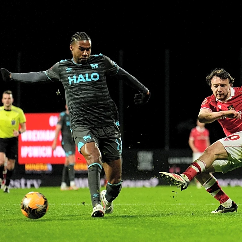 Pedro Neto hat trick powers Chelsea into FA Cup fifth round and joined by Wrexham