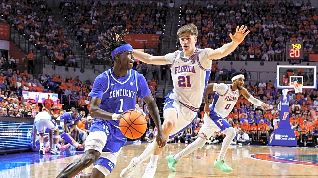Kentucky guard Denzel Aberdeen gets dubbed 'Gator traitor' during his return game to Florida