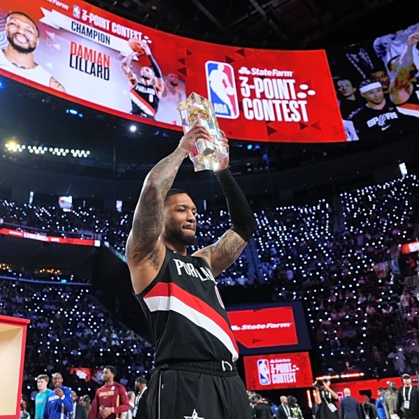 Damian Lillard wins a record-tying 3rd NBA 3-point contest title. Team Knicks wins Shooting Stars