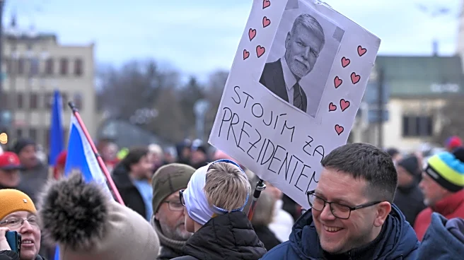 Thousands of Czechs rally in support of President Pavel in his dispute with foreign minister