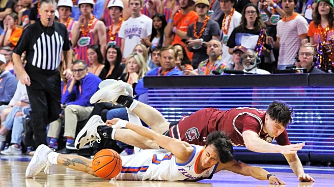 Condon and Chinyelu notch double-doubles as No. 12 Florida handles South Carolina 76-62