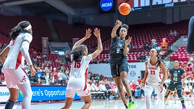 Madina Okot, Joyce Edwards pace No. 3 South Carolina over No. 25 Alabama 76-57